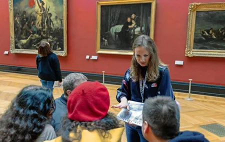 From Louvre to Street Art - original museum guided tour (skip the line!)