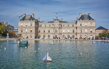 A Parisian Day