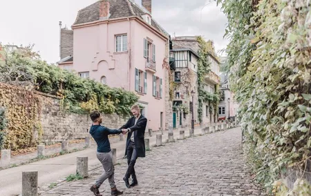 Paris Inclusive LGBTQ+ Couple Photoshoot with Welcoming Local