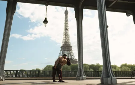 Private Paris Photoshoot – Eiffel Tower & Hidden Gems