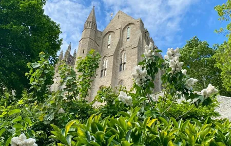 2 day Omaha Utah Mont Saint Michel Live Guided Small Group15