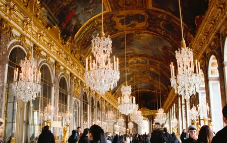 Versailles Palace & Gardens Skip-The-Line Guided + Cruise 1h