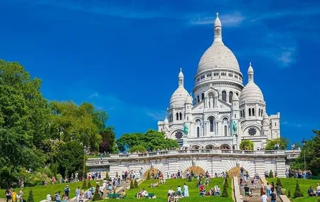 Paris Full Day Private Chauffeur Service Sedan or Van