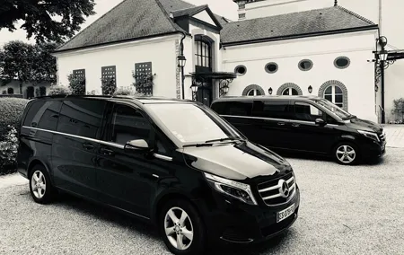 Private airport shuttle to/from Champagne (group price)
