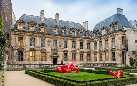 Private Marais Guided Walking Tour