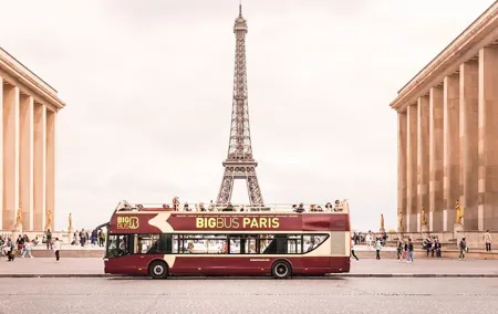 Paris VIP open deck bus experience with cruise and private Pick up drop -4 hours