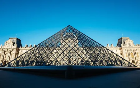 Private Vintage Car Tour with Versailles & BVA Airport Transfers