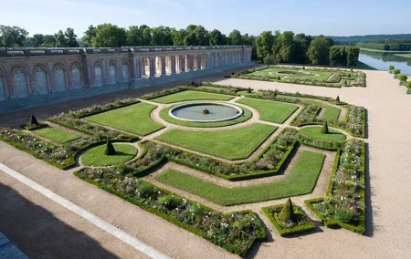Private Versailles Full Day with Minivan