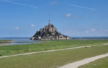 Private Tour in Mont St Michel and Normandy Coast
