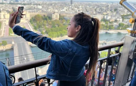 Eiffel Tower tour with host
