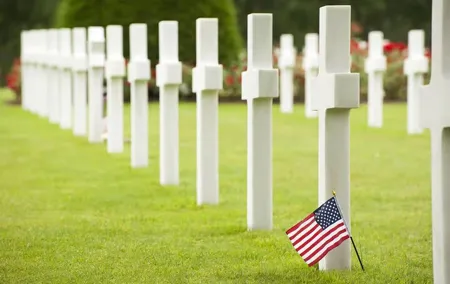 Paris to Normandy D Day Beaches Guided Tour with Lunch