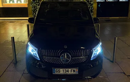 Private Transfer from ORLY Airport to Disneyland hotel
