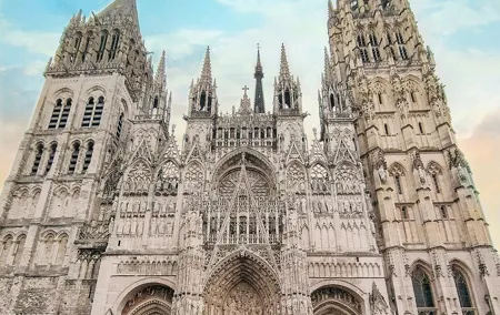 Normandy Odyssey Rouen and Étretat Cliffs Day Trip from Paris
