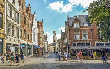 Private day trip from Paris to Bruges, English speaking driver