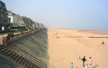 Private Van Tour of Cabourg Trouville Deauville from Paris
