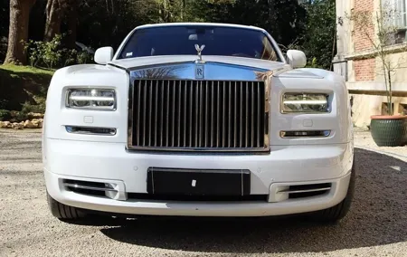 Private & Luxurious Paris Tour by Rolls Royce