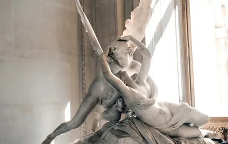 8 hours Paris Tour with Louvre Museum, Saint-Germain-des-Pres and Dinner cruise