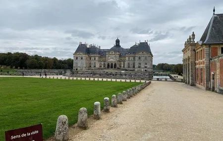Half Day Private Castle Visit Vaux le Vicomte 7 hours