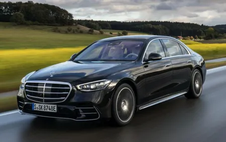 Premium one way transfer to Lyon France