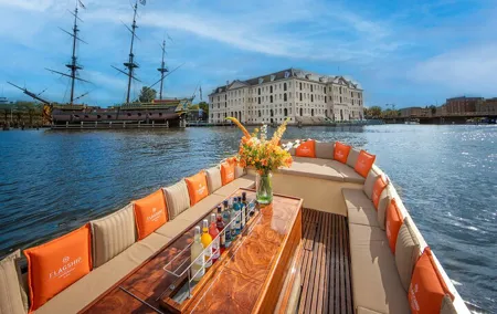 Amsterdam Luxury Canal Cruise, Unlimited Drinks & Bites Option
