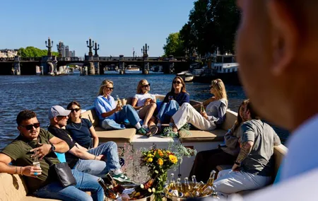 Amsterdam Canal Cruise in Open Boat with Unlimited Drinks Option