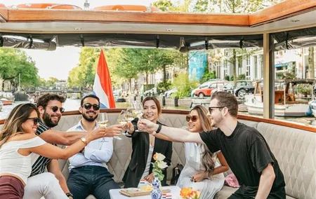 Amsterdam Canal Cruise with Cheese and Wine