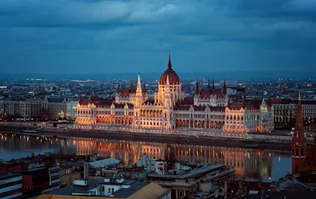 Private transfer from Prague to Budapest with a Sightseeing stop in Bratislava