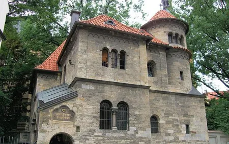 Premium Prague Jewish Quarter Tour