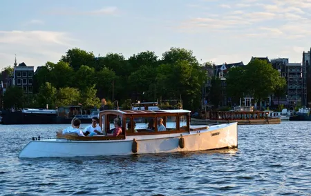 Off The Beaten Path Hidden Gems Canal Cruise