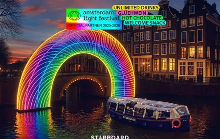 Amsterdam: Light Festival Cruise with Unlimited Drinks Option