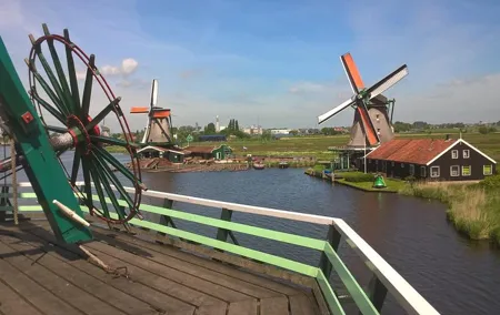 Zaanse Schans 3-Hour Private Tour from central Amsterdam, Airport or Port