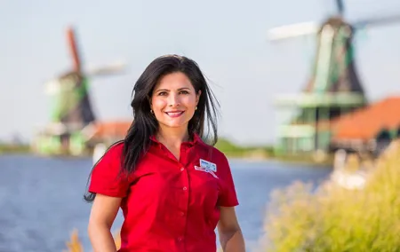 Guided Day Trip - Volendam, Zaanse Schans, Marken & Edam