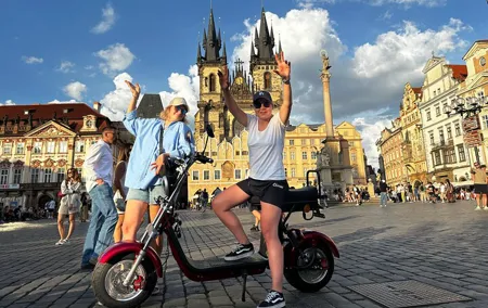 Prague E-Scooter Adventure: Fun & Easy Sightseeing 3Hours Tour