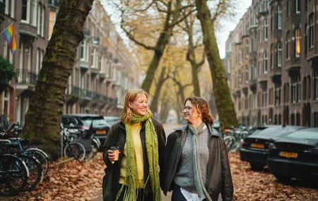 Amsterdam Canal Photoshoot with Private Photographer