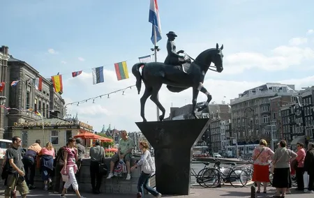 Amsterdam: History, Culture & Highlights tour