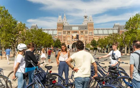 Amsterdam Bike Tour in Small Group With Optional Canal Cruise