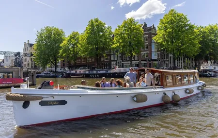 Small Group Boutique All-Inclusive Tour (max 12 p) With Captain
