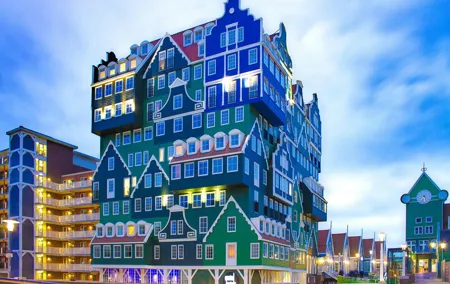 Day Trip to Zaandam Lego Village, Zaanse Schans and Giethoorn