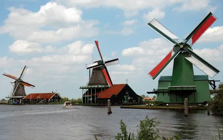 Excursion to the mills of Zaanse Schans