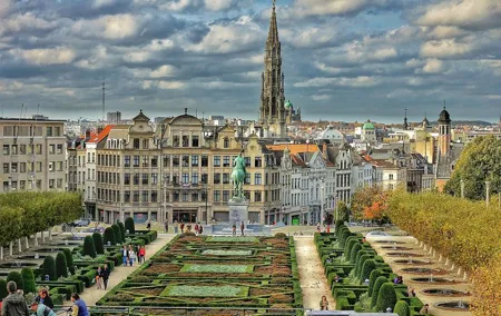 Brussels City Tour: Day Trip from Amsterdam