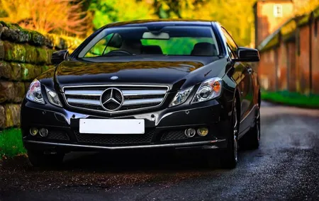 Amsterdam Private Airport Transfer (AMS) to City