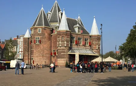 Amsterdam self-guided walking tour & scavenger hunt