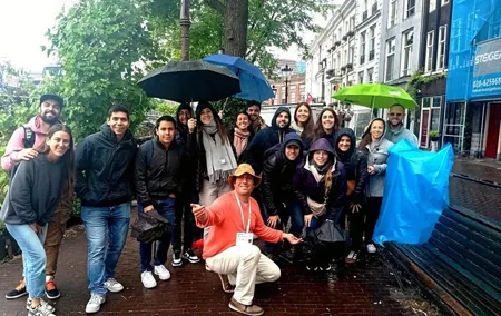 Walking through Amsterdam past and present