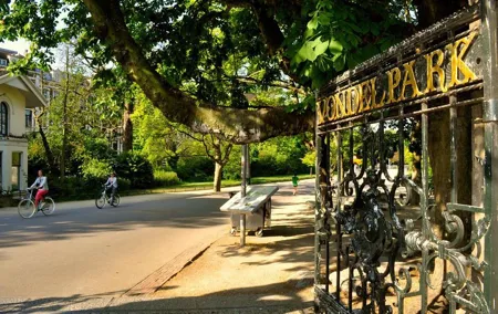 Vondelpark and Old West Neighbourhood: A Self-Guided Audio Tour