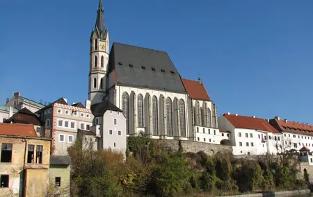 Private One-Way Sightseeing Transfer from Prague to Vienna via Cesky Krumlov