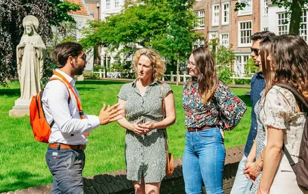 Secrets of Amsterdam Walking Tour plus Dutch Sweets Tasting