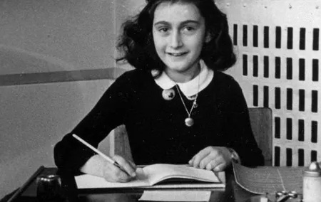 Private Tour: Anne Frank Walking Tour of Amsterdam