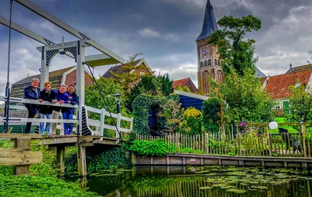 Private Tours to Zaanse Schans, windmill house, Volendam, Marken