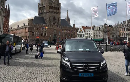 Private Amsterdam and Countryside Tour in a Comfortable Mercedes Minivan