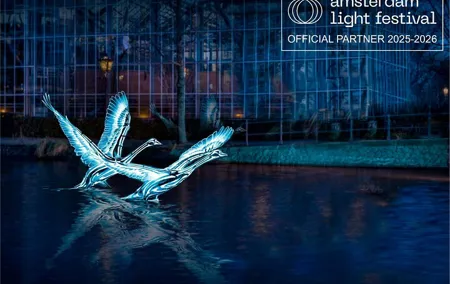 Join Our Magical Amsterdam Light Festival Cruise with Drinks!